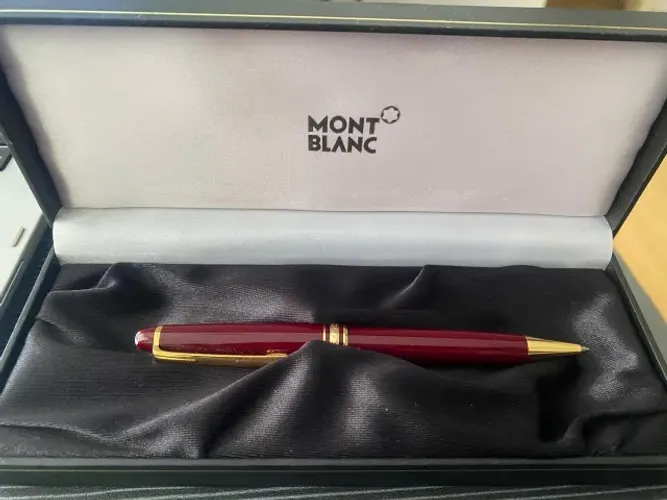 Caneta Montblanc Meisterstück Esferográfica M - MB133005 - Vinho