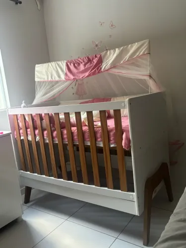 Berço de bebê 