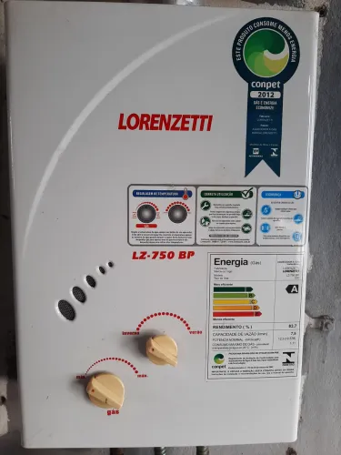 Aquecedor à gás em ótimo estado