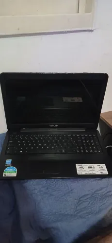 Notbook Acer Z550s