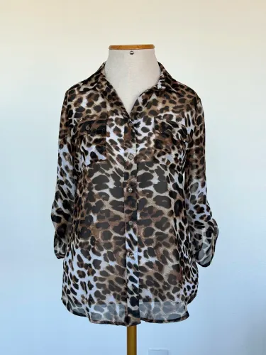 Camisa onça botão