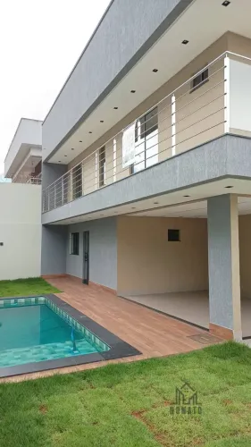 Sobrado para venda possui 164 metros quadrados com 3 quartos em Setor Gentil Meireles - Go