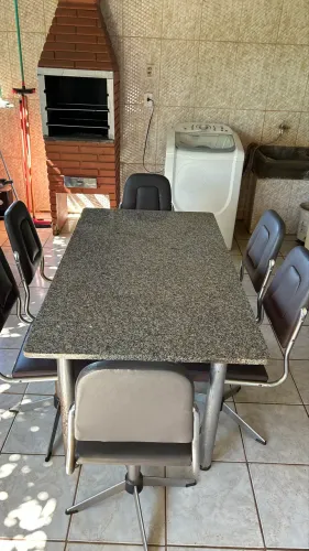 Mesa 6 cadeiras