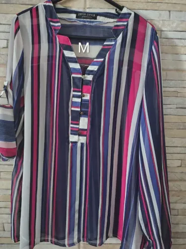 Blusa de Seda Feminina Listrada