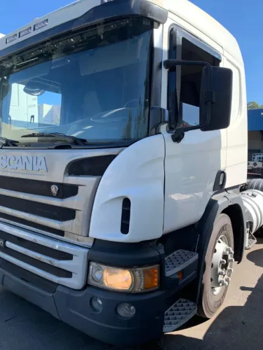 SCANIA P360 4X2 2014/2015