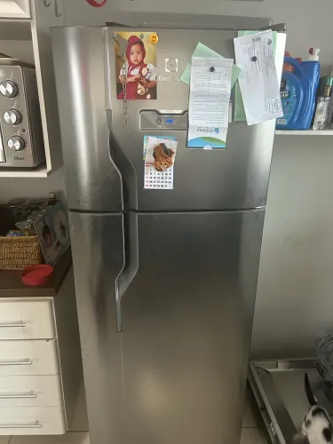 Geladeira inox 373L