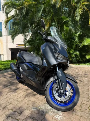 Yamaha XMAX 300 Connected 2025/2026