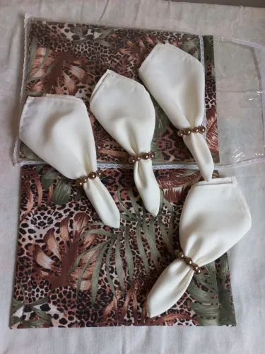Kit 4 Jogos Americanos com 4 Guardanapos