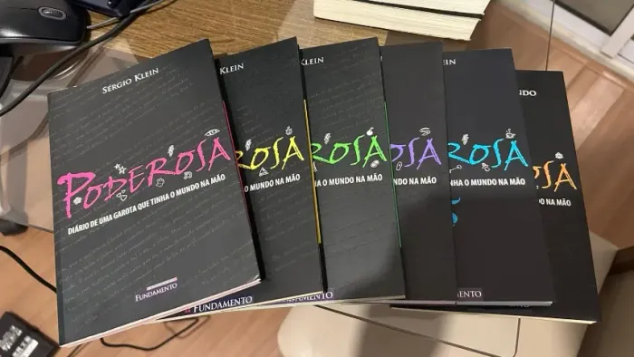 PODEROSA Saga Box Livros