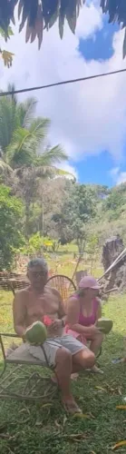 sitio com pes de frutas