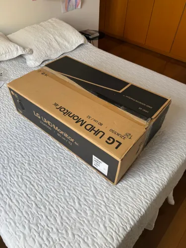 Monitor 4k LG 32 polegadas - 32UK550