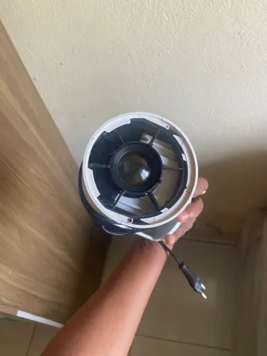 Vendo projetor smart portátil usado 180