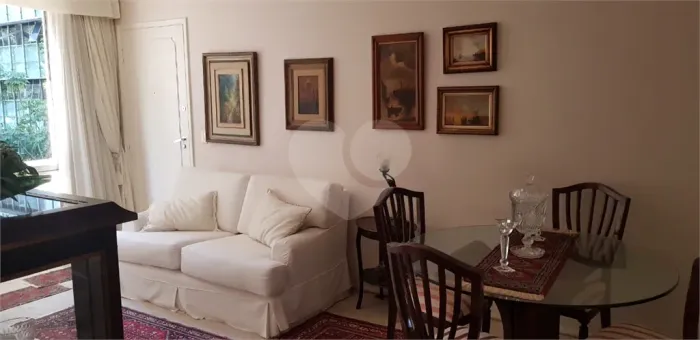 Apartamento com 2 quartos à venda em Cerqueira césar - SP