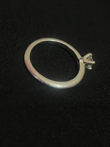Anel Solitário Tiffany & Co PT950