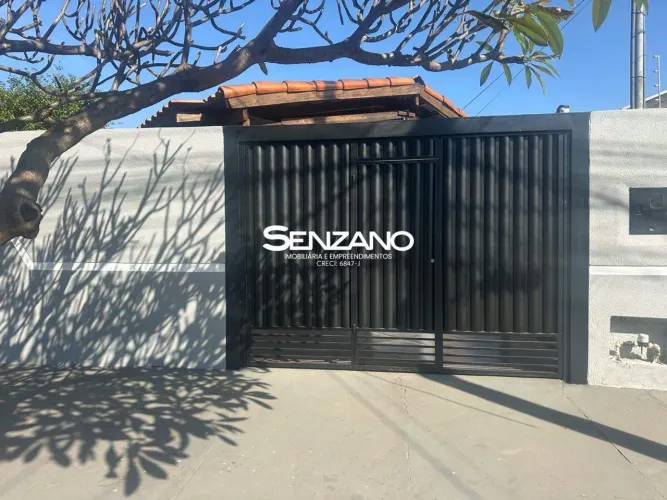 Casa com 2 quartos e área gourmet