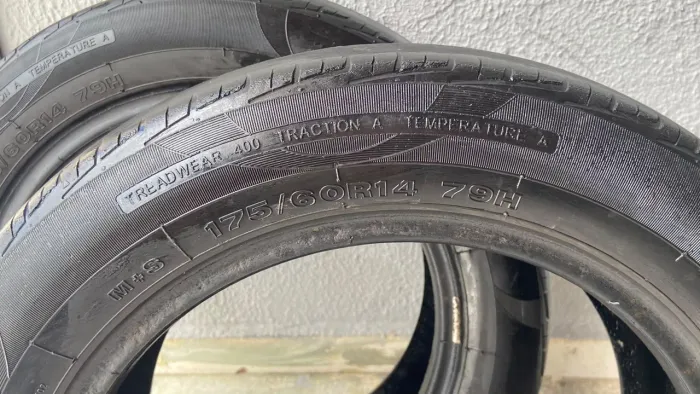 Vendo - Pneus 175/60 R 14
