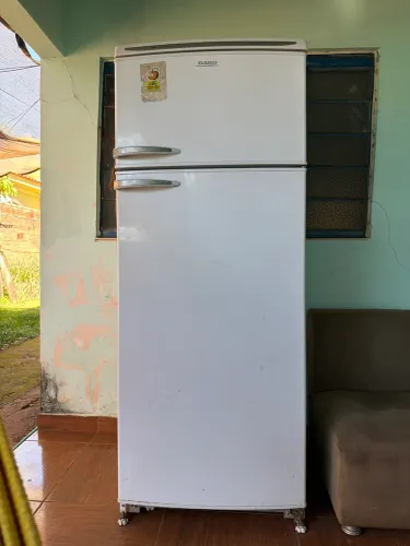 Geladeira Dako