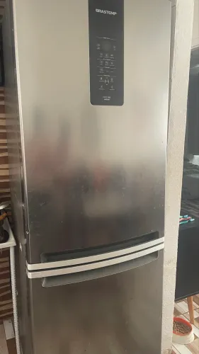 Vendo geladeira 