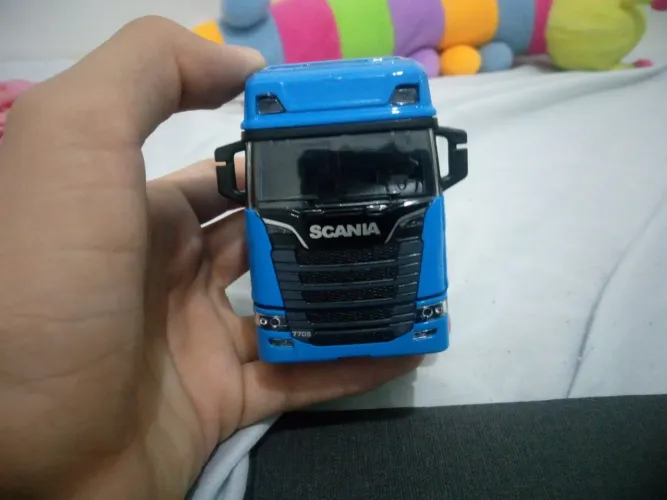 Miniatura scania 7705