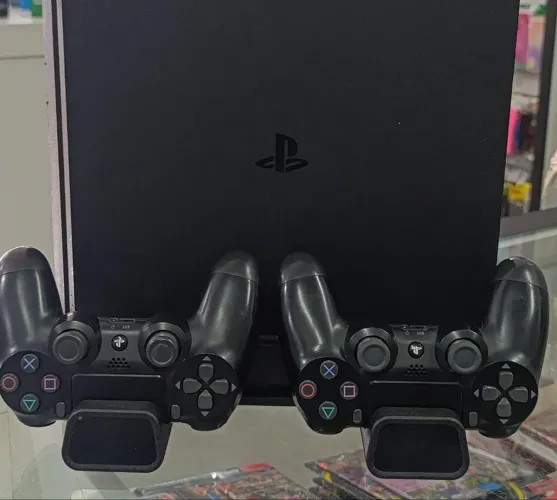 Ps4 pro com 3 meses de garantia 