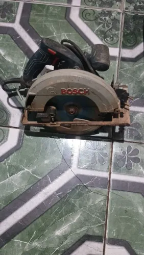 Vendo serra circular por r$ 400 seminova