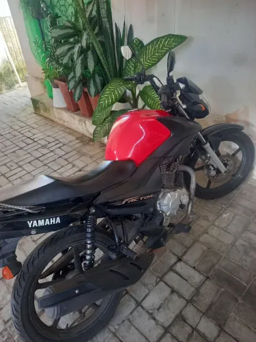 Yamaha YBR 125i 2023