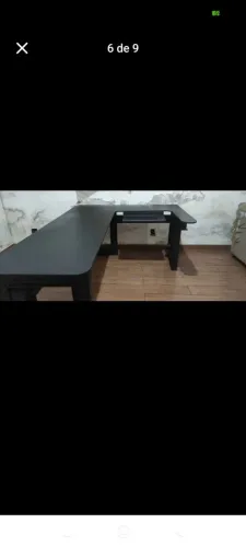 Vende-se mesa escritório metálica pesada trabalhada feito artesanal