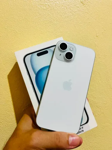 TROCO OU VENDO IPHONE 15 128GB