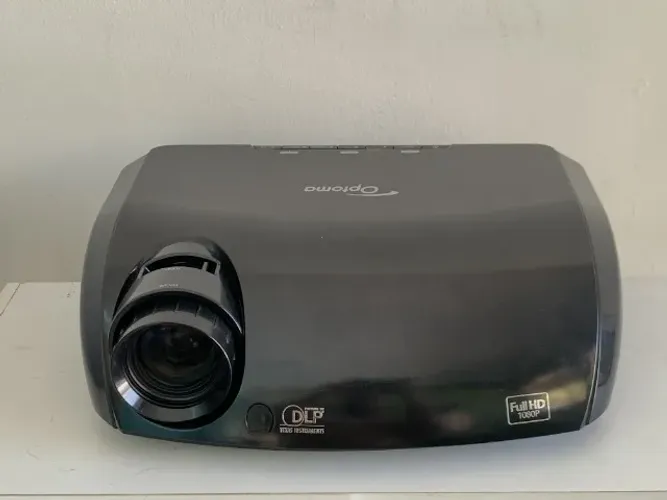 Projetor FullHD DLP Optoma 3600 Ansi lumens (aceito trocas)