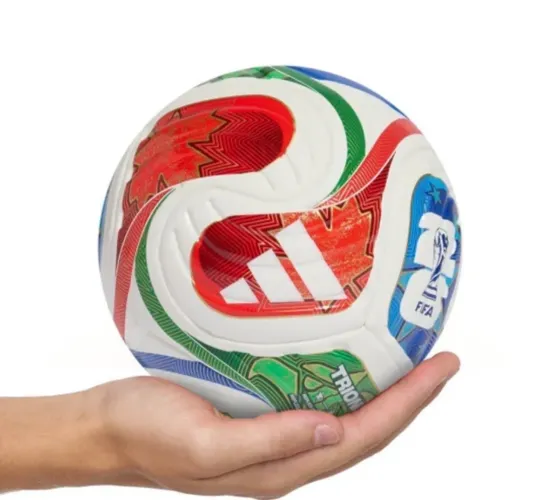 Mini bola adidas