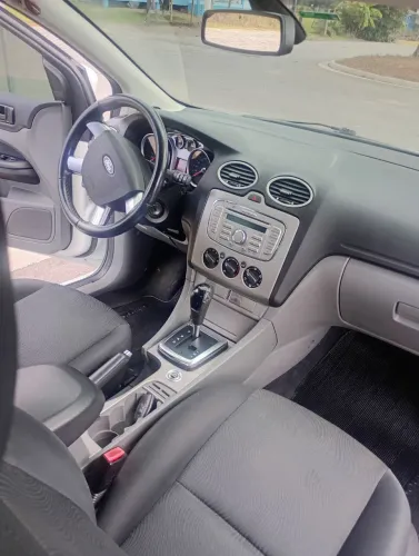 Ford Focus Sedan 2.0 16v/2.0 16V Flex 4P Aut. 2013