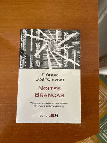 Livro Noites Brancas-Fiodor Dostoiévski.