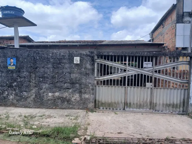 Vendo Terreno com duas casas em Marituba PA