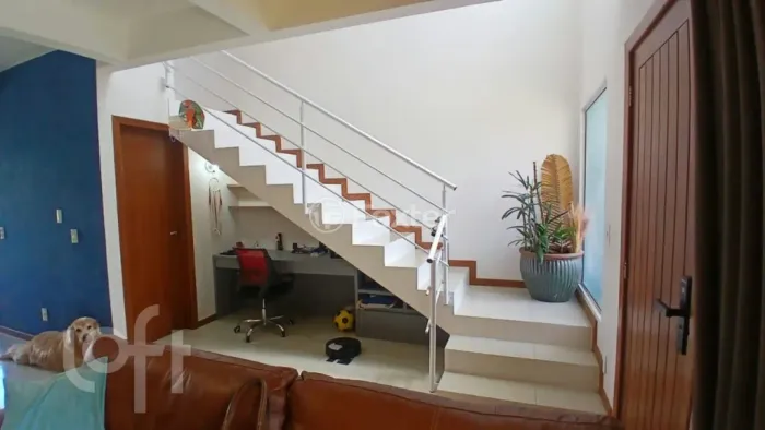 Casa à venda Rua Canto das Corujas, São João do Rio Vermelho - Florianópolis
