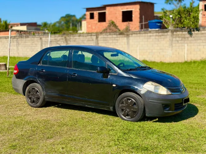 Nissan Tiida Sedan 1.8 16V Flex Fuel 4P 2011