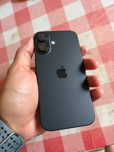 iPhone 16 256GB 2 Meses de Uso 