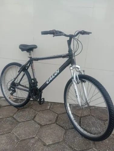 Bicicleta Caloi Aro 26 de Alumínio Baik de Macha top para vender Logo.