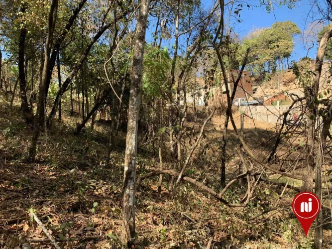 Terreno à venda, 935 m² por R$ 85.000,00 - Gentileza - Betim/MG