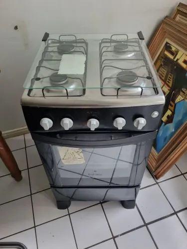 Vendo fogão 4 bocas!