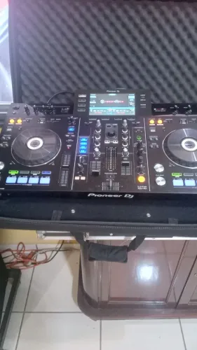 controladora pioneer XDJ-RX