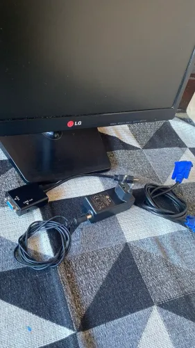 Monitor LG LED..20 POL
