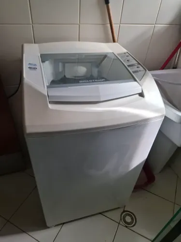 Máquina de lavar Brastemp 8kg com defeito