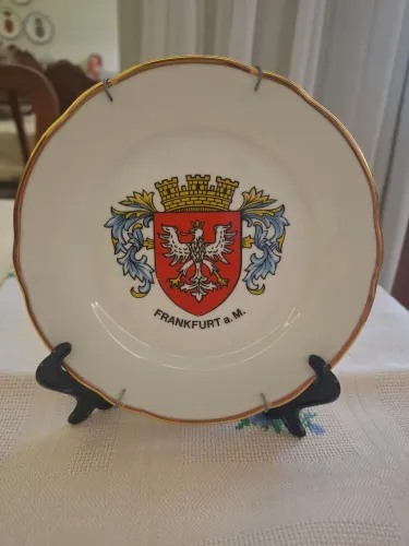Prato Decorativo em Porcelana Alemã - Frankfurt am Main