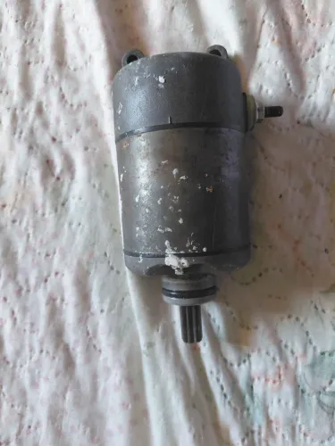 Cabeçote e motor de partida da 160 e testar.