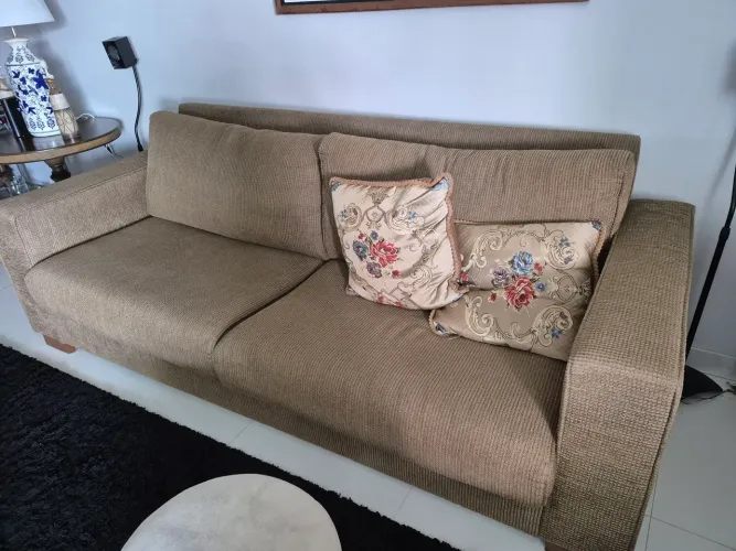 Sofá de ótima fabricação