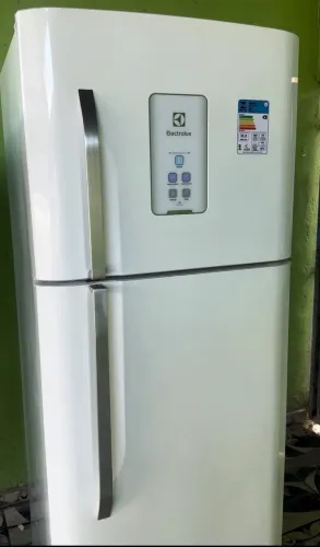 Geladeira duplex frost free Electrolux