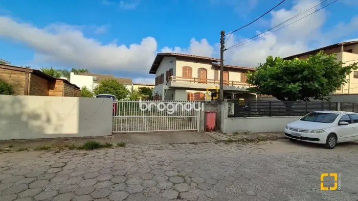 Broguinoli Vende: Terreno Na praia dos INGLESES