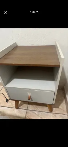 ? VENDO MESAS DE CABECEIRA - CONJUNTO COM 2 