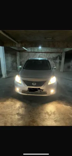 Nissan Versa SL 1.6 16V Flex Fuel 4P Mec. 2014