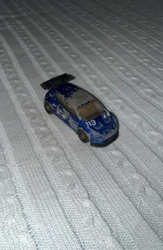 carrinho da Hot Wheels Volkswagen Scirocco GT 24 azul